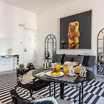 Apartment Portas Do Ceu Lisbon