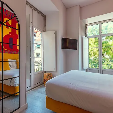 Apartment Portas Do Ceu Lisbon